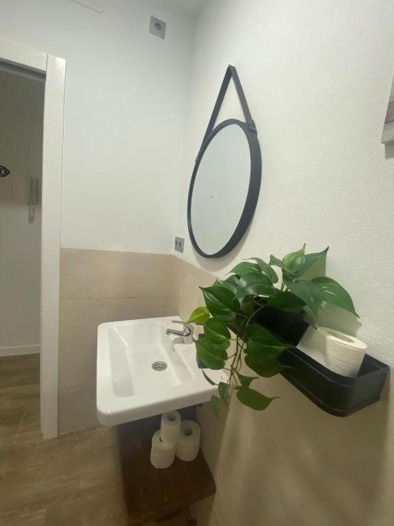 Family Apartment In Triana Sevilla Dış mekan fotoğraf