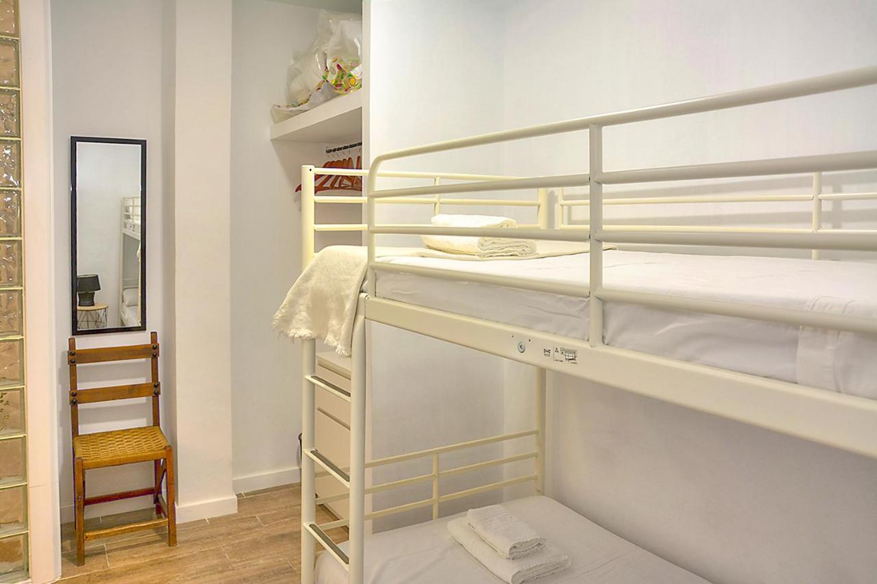 Family Apartment In Triana Sevilla Dış mekan fotoğraf